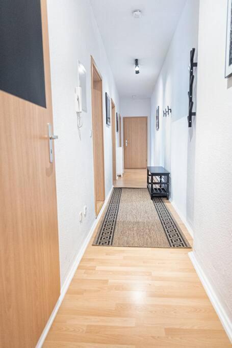 Blue Chili 23 - Modern, Zentral, Mit Balkon Lägenhet Magdeburg Exteriör bild